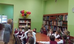 Dzień Języka Ojczystego w bibliotece (link otworzy duże zdjęcie)