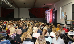 Indie oczami Przemysława Kossakowskiego (link otworzy duże zdjęcie)