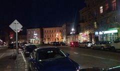 Kolejne stylowe latarnie już w centrum