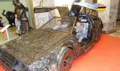 Rodzinna integracja poprzez wspólne odkrywanie (link otworzy duże zdjęcie)