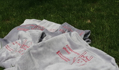 Upominki dla nowo narodzonych gnieźnian (link otworzy duże zdjęcie)