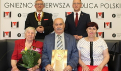 Wzruszające jubileusze Złotych Godów (link otworzy duże zdjęcie)