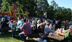 Hawajski festyn na Osiedlu Konikowo (link otworzy duże zdjęcie)