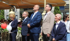 (link otworzy duże zdjęcie)