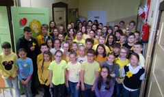 Gnieźnieńscy uczniowie nagrodzeni za udział w akcji „Żonkile”...