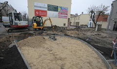 Trwa budowa zielonego skweru (link otworzy duże zdjęcie)