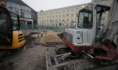 Trwa budowa zielonego skweru (link otworzy duże zdjęcie)