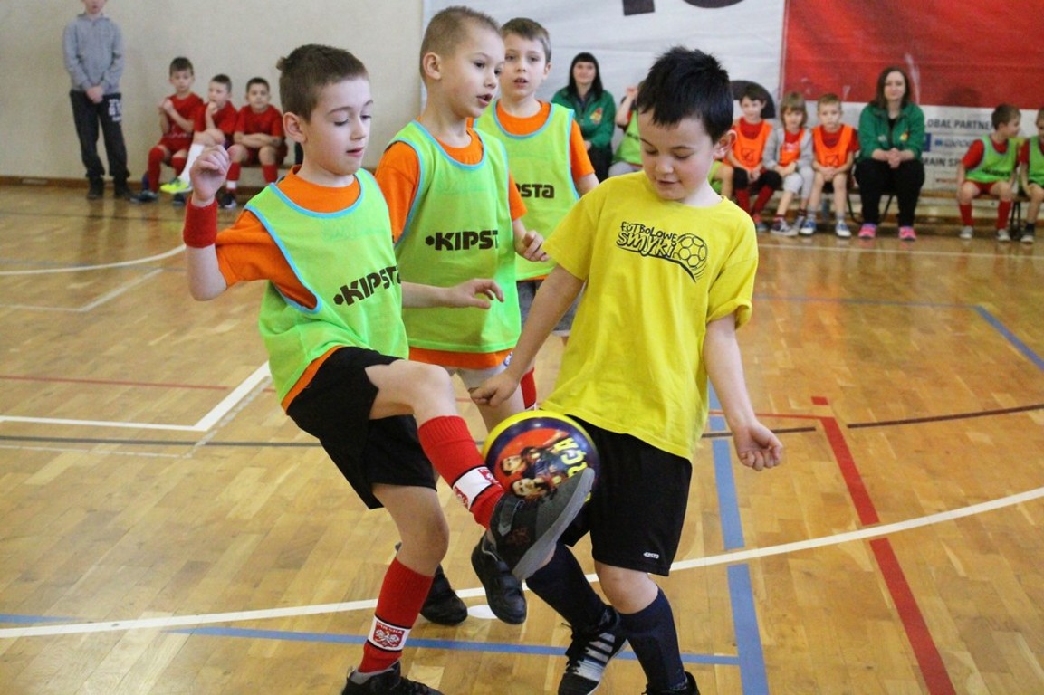 Futbolowe Smyki w Dąbrówce